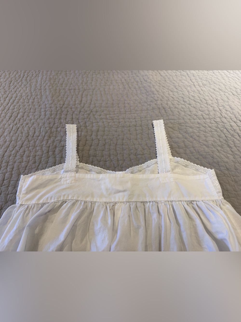 NWOT Vintage Victoria’s Secret Country Cottons Long White Lace Trim Nightgown - Picture 5 of 5